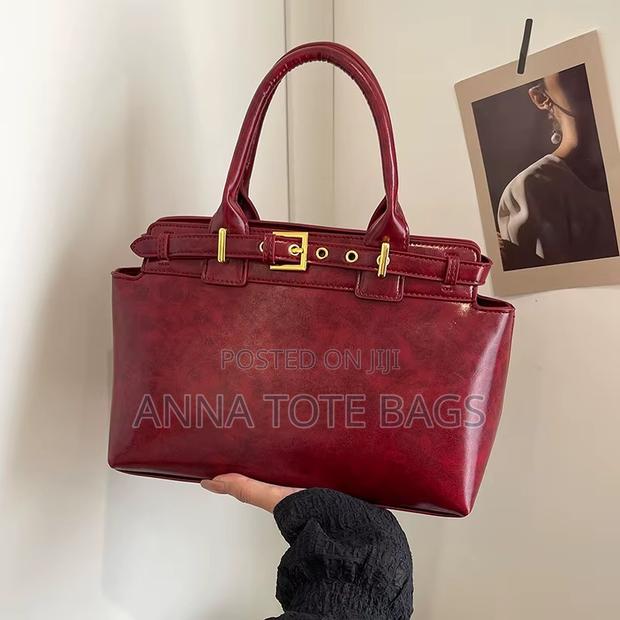 Stylish Handbag
