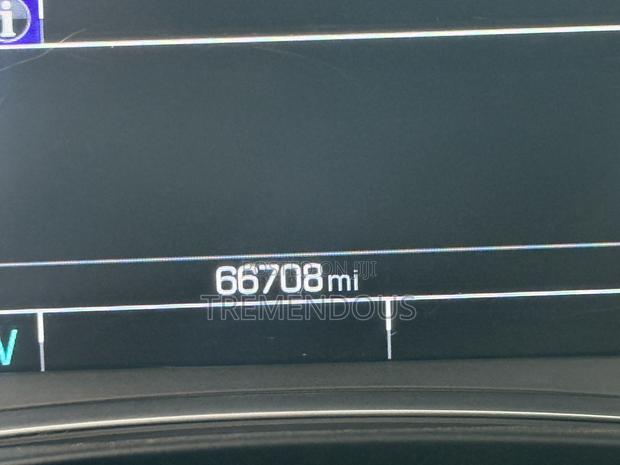 Chevrolet Traverse Premier AWD 2019 Gray