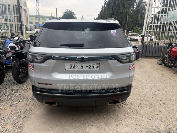 Chevrolet Traverse Premier AWD 2019 Gray