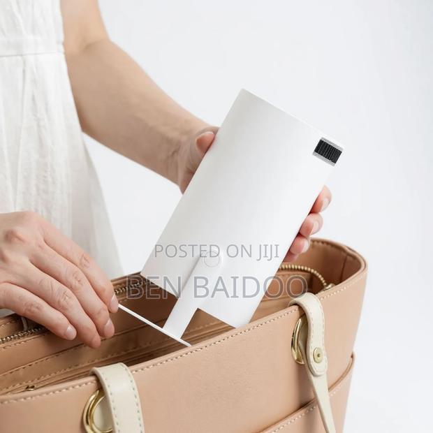 Hd Smart Projector(Brand New) · Photo 4