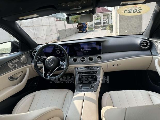 Mercedes-Benz E350 2021 Black