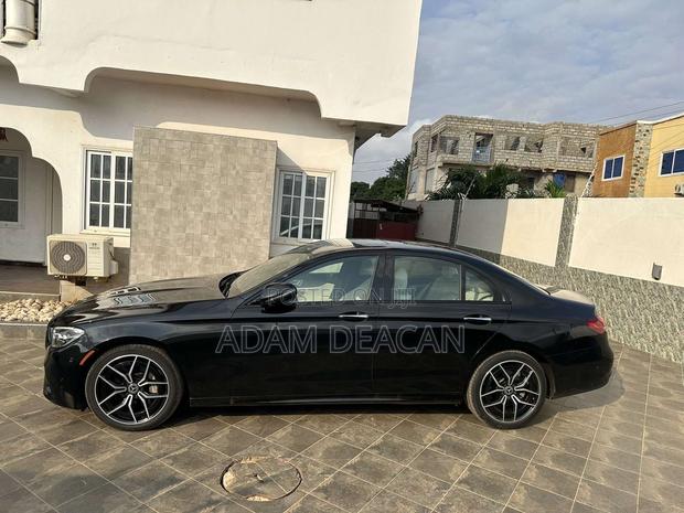 Mercedes-Benz E350 2021 Black