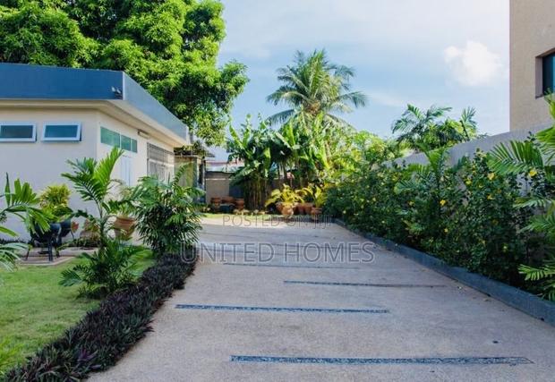 Furnished 4bdrm House in North Ridge for rent · Photo 4