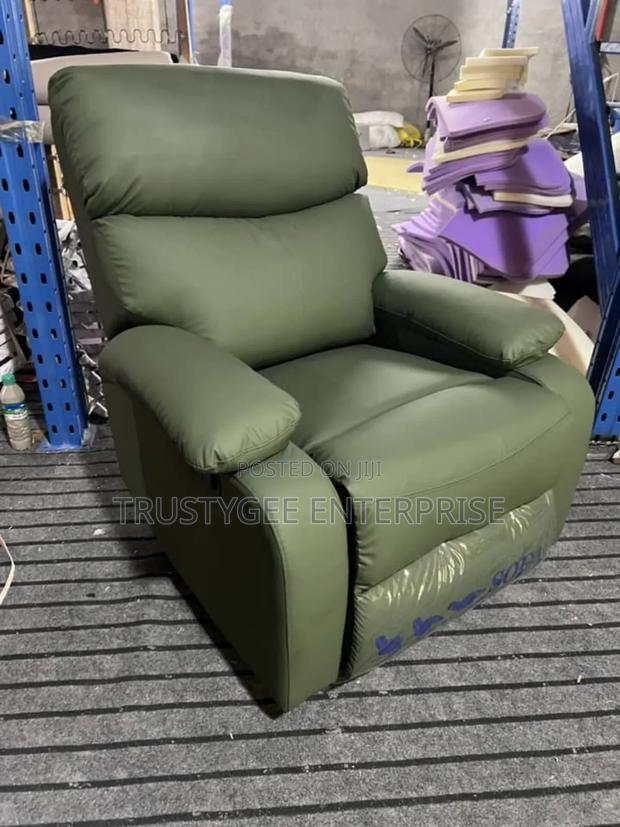 Recliner Sofa Chair photo 9