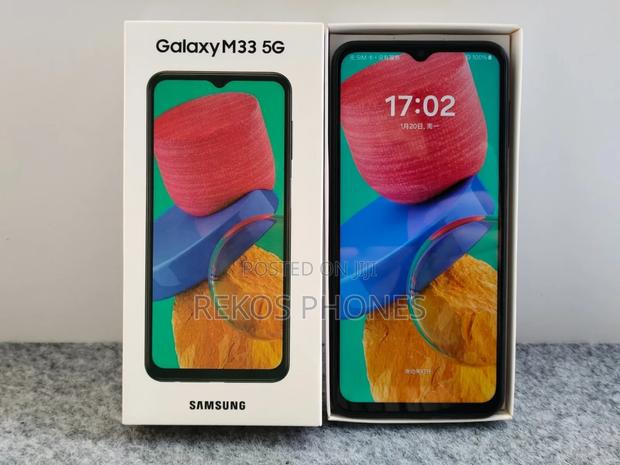 New Samsung Galaxy M33 5G 128 GB Blue photo 4