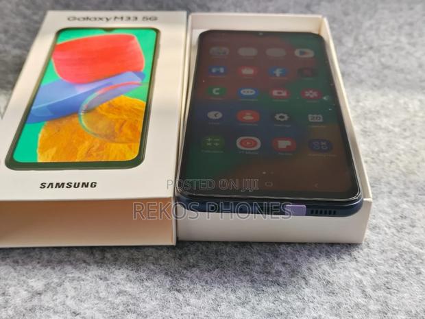 New Samsung Galaxy M33 5G 128 GB Blue photo 6