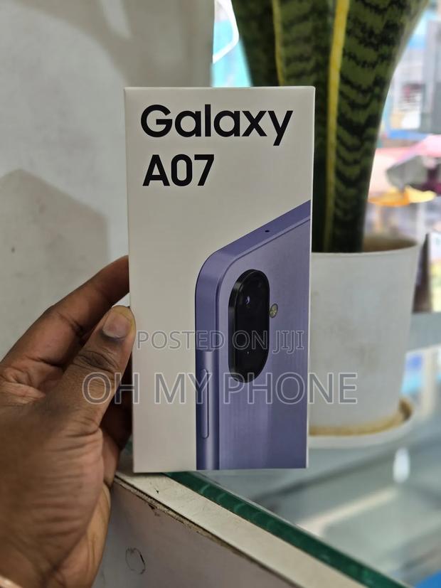 New Samsung Galaxy A07 4G 128 GB Purple