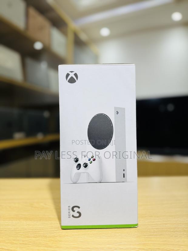 Xbox Series S photo 4