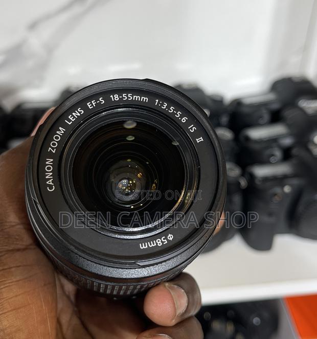 Canon 18-55mm 3.5-5.6 Is Ii · Photo 3