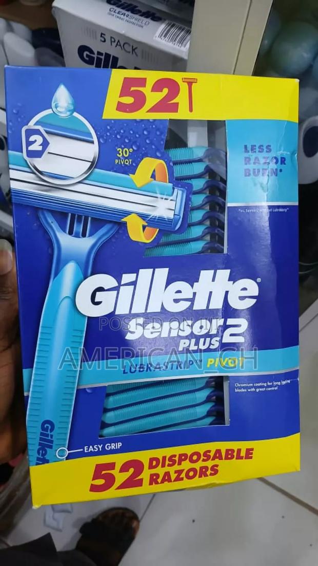 Gillette Sensor 2 Plus Disposable Razors, 52-Count · Photo 2