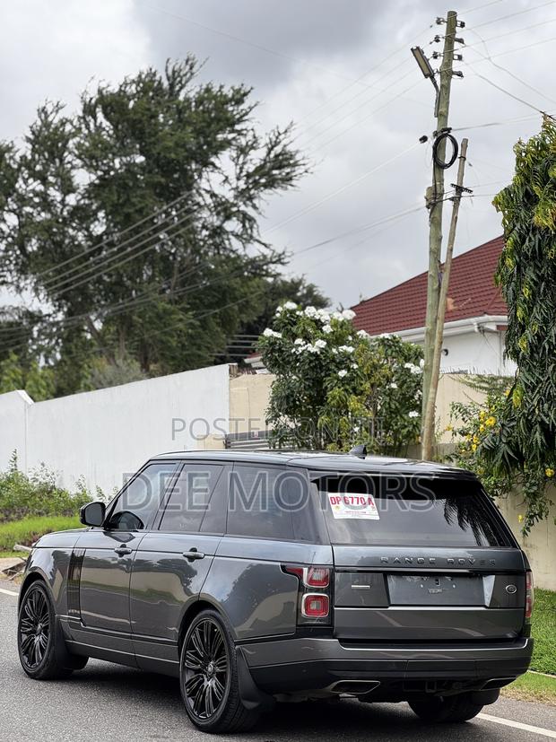 Land Rover Range Rover Vogue 2019 Gray