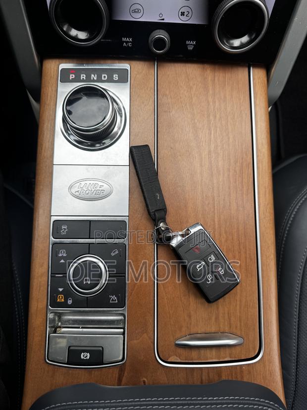 Land Rover Range Rover Vogue 2019 Gray