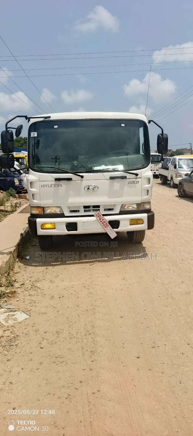 Hyundai 5 Ton Full Air photo 3