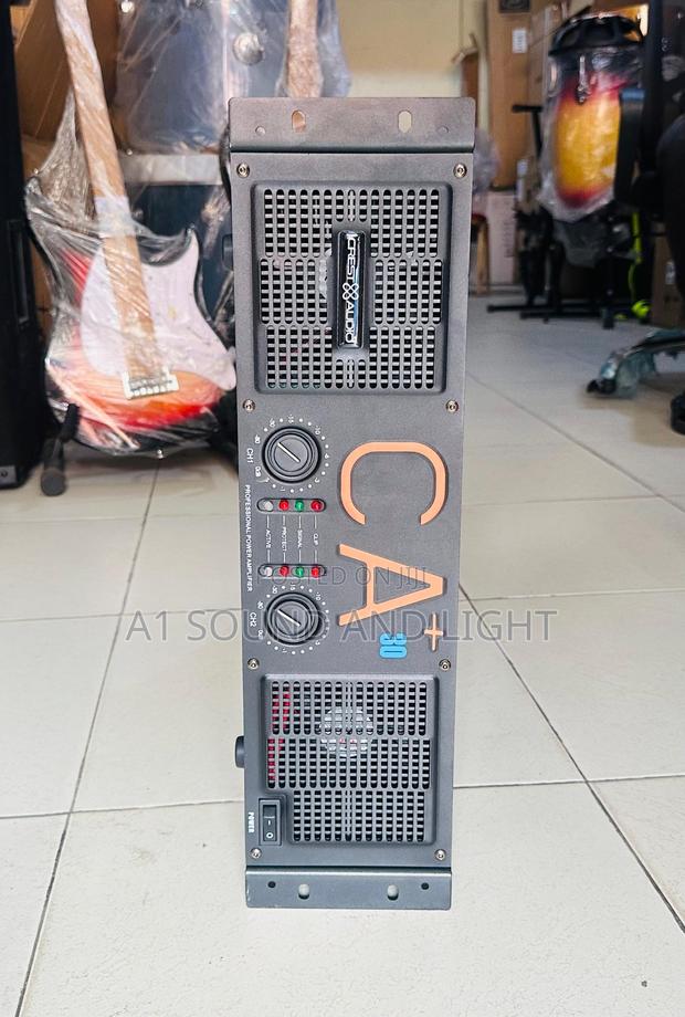 Crest Audio Ca30+ Bass Amplifier · Photo 4