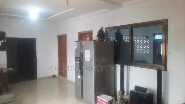 Furnished Rooms for Short Rental photo 11