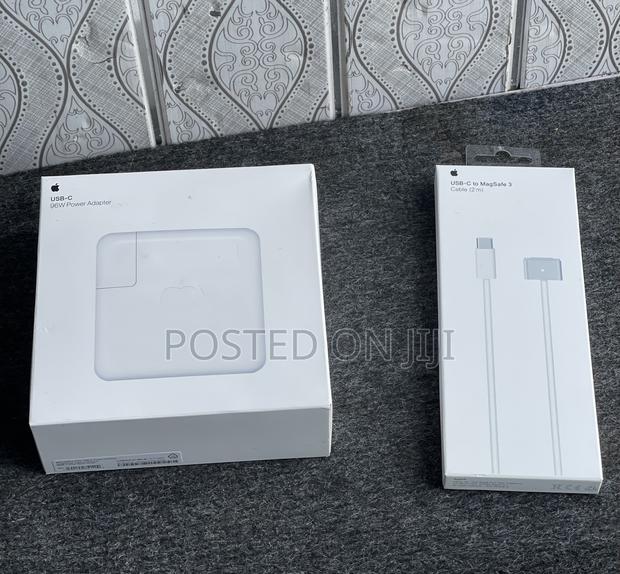 Magsafe3 Charger Complete · Photo 3