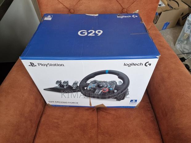 Logitech G29 Driving Force and Shifter · Photo 4