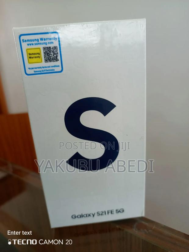 New Samsung Galaxy S21 FE 5G 128 GB Purple · Photo 2