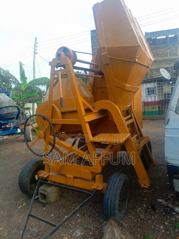 Concrete Mixer Machine · Photo 4