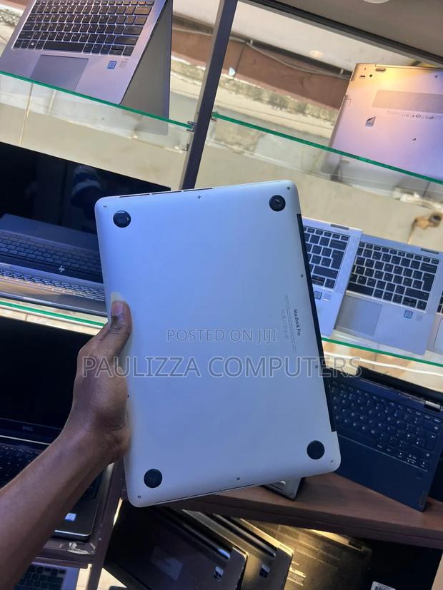Laptop Apple MacBook Pro 2015 8GB Intel Core i5 SSD 256GB photo 3