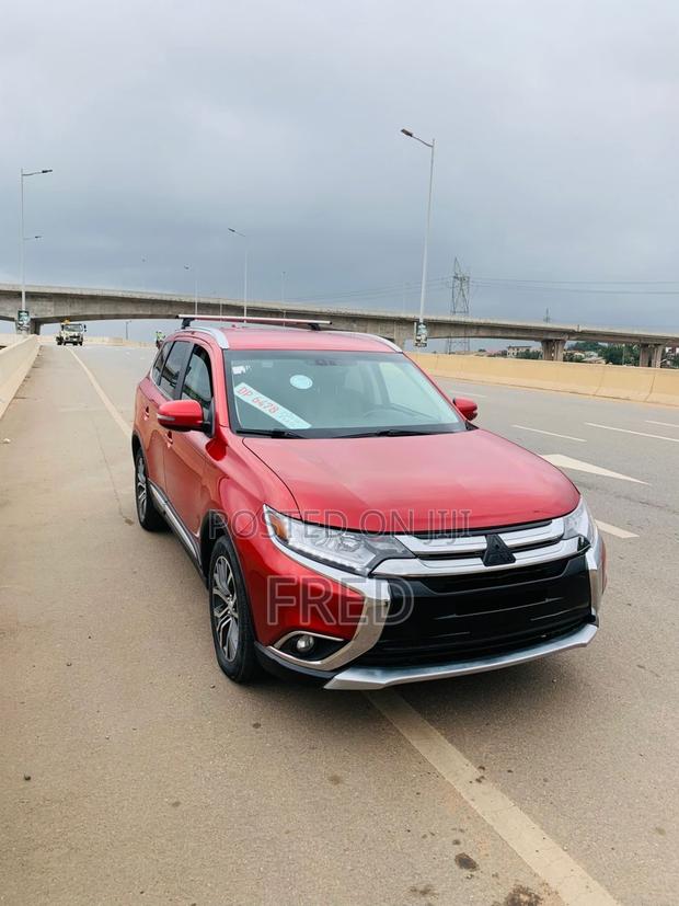Mitsubishi Outlander SEL FWD 2018 Red