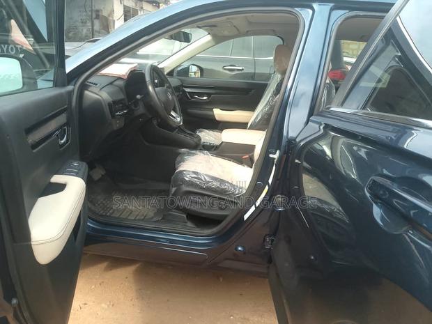 Honda CR-V 2024 Blue