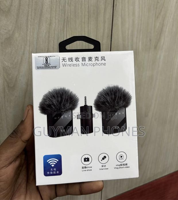 F11-2 Wireless Microphone · Photo 3
