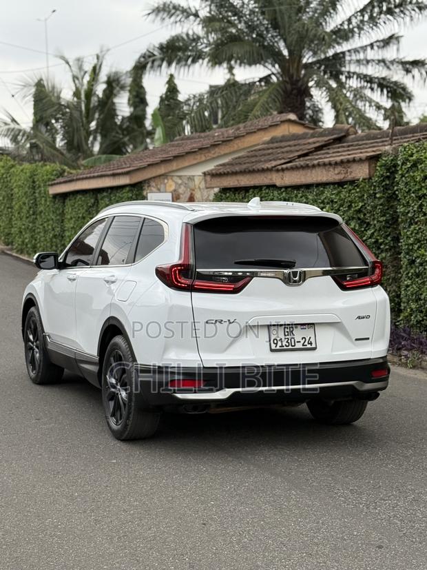 Honda CR-V Touring 2021 White photo 3
