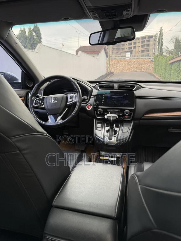 Honda CR-V Touring 2021 White photo 12
