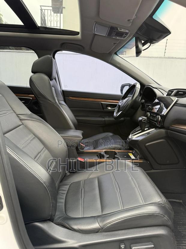 Honda CR-V Touring 2021 White photo 13