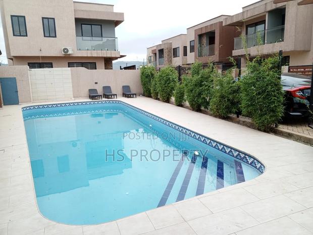 4bdrm House in Oyarifa for sale