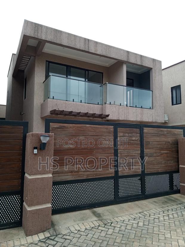 4bdrm House in Oyarifa for sale photo 2
