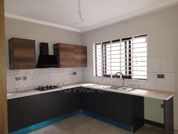 4bdrm House in Oyarifa for sale photo 11