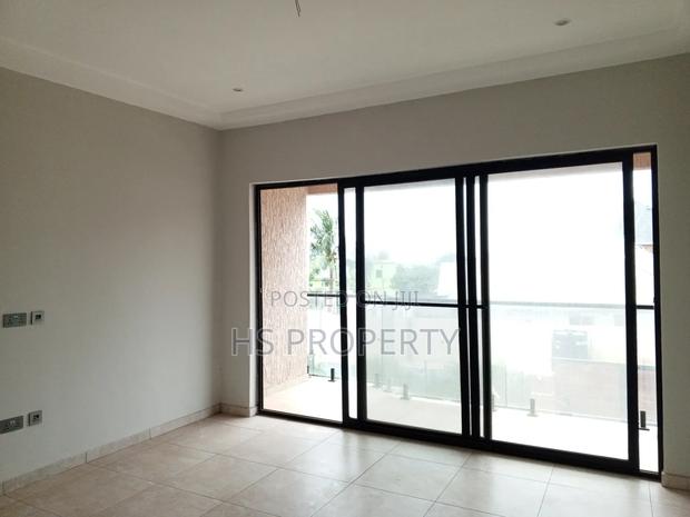 4bdrm House in Oyarifa for sale photo 8