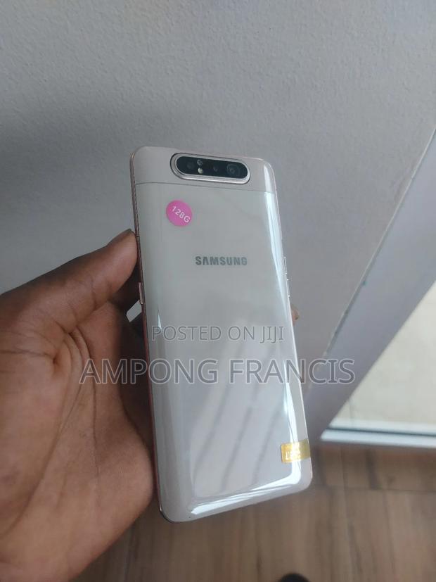 Samsung Galaxy A80 128 GB Gold · Photo 2