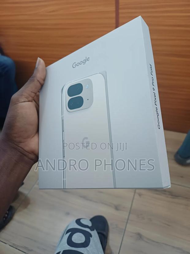 New Google Pixel 9 Pro Fold 256 GB Black · Photo 1
