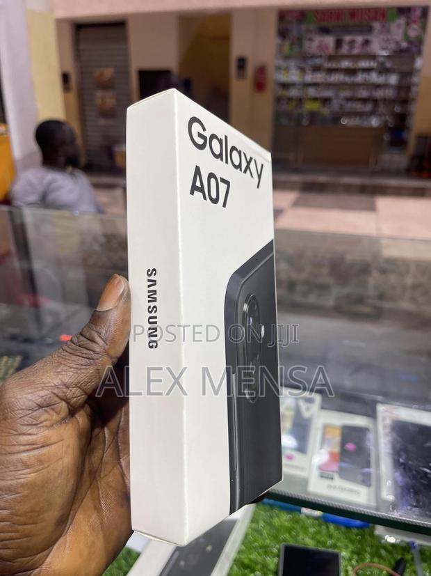 New Samsung Galaxy A07 4G 64 GB Black