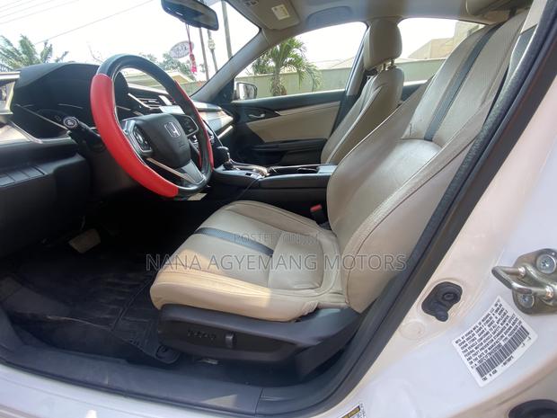 Honda Civic EX 4dr Sedan (2.0L 4cyl) 2017 White