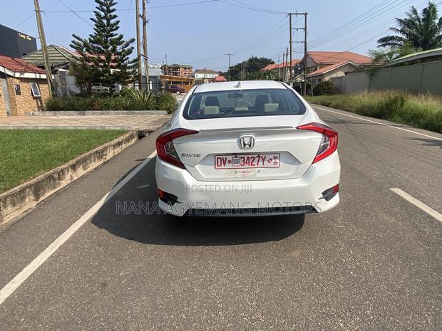 Honda Civic EX 4dr Sedan (2.0L 4cyl) 2017 White