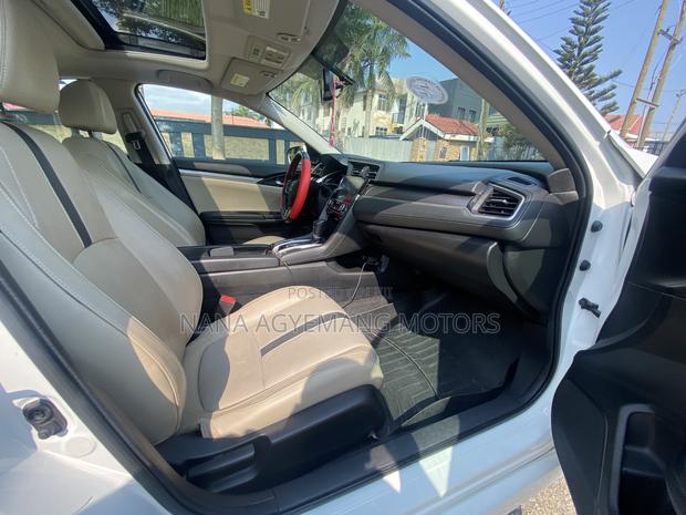 Honda Civic EX 4dr Sedan (2.0L 4cyl) 2017 White