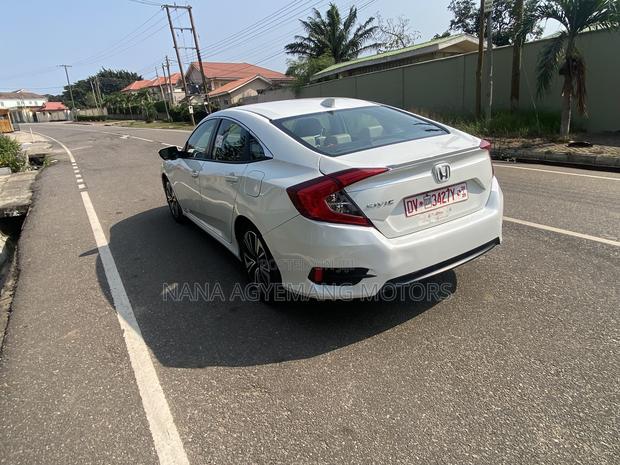Honda Civic EX 4dr Sedan (2.0L 4cyl) 2017 White