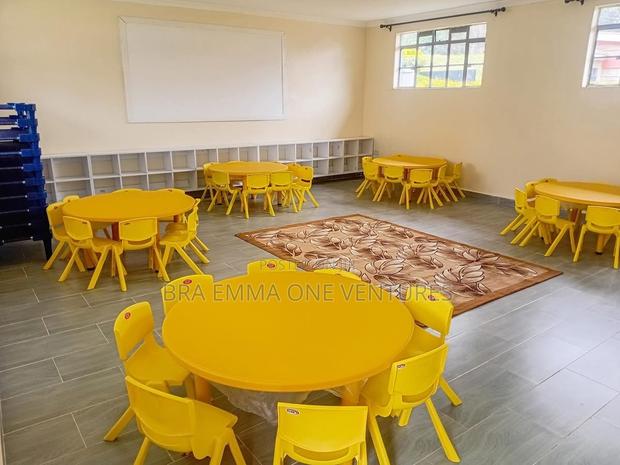 Preschool Table And Chairs · Photo 3