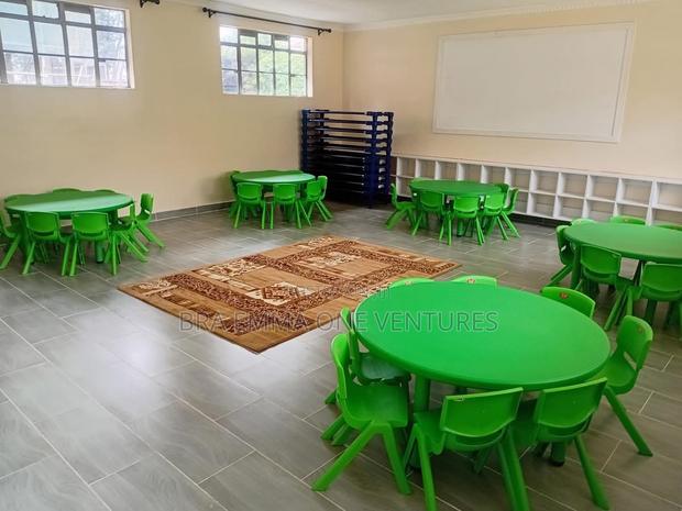 Preschool Table And Chairs · Photo 4