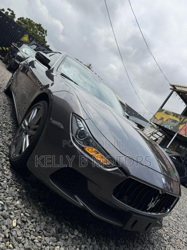 Maserati Ghibli Base RWD 2016 Brown