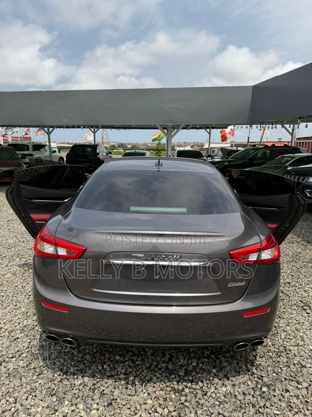 Maserati Ghibli Base RWD 2016 Brown