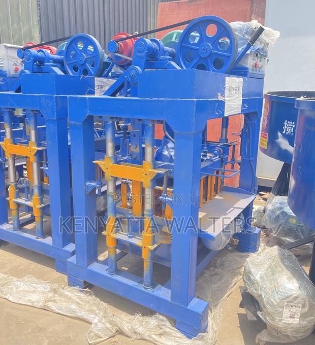 Block Moulding Machine photo 6