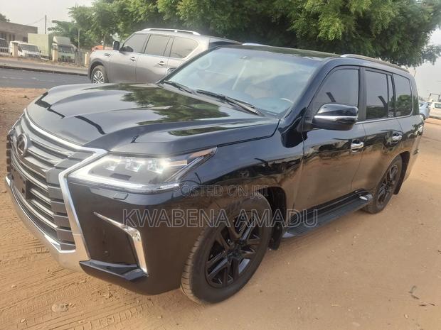 Lexus LX 2015 Black