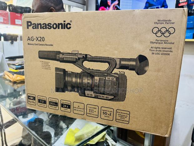 Panasonic Video Camera Agx20 · Photo 4