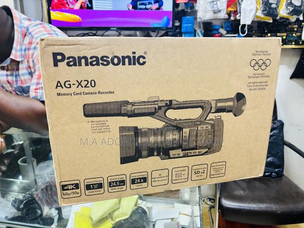 Panasonic Video Camera Agx20 · Photo 3