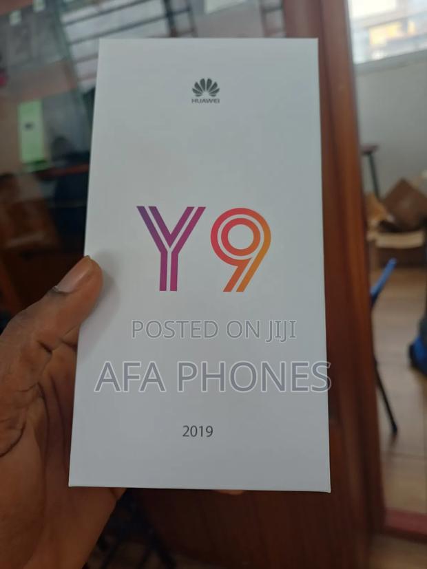 New Huawei Y9 2019 128 GB Black photo 2